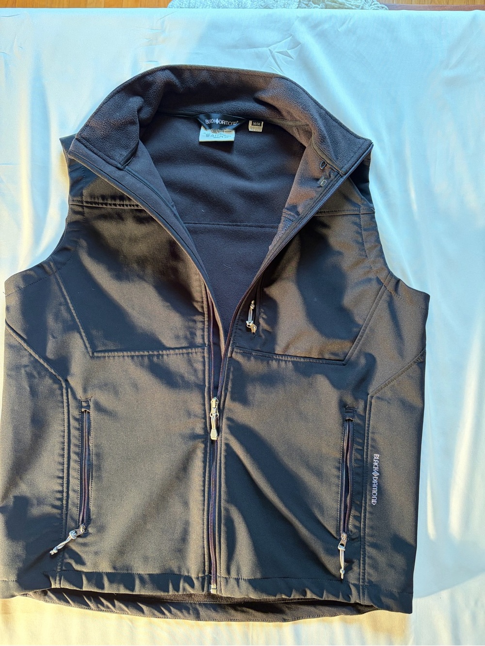 Black Diamond Men’s Black Soft Shell Vest